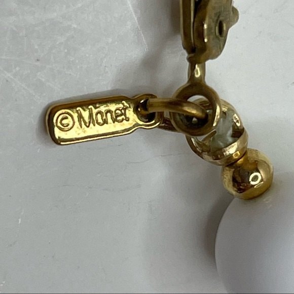 Monet Necklace White and Gold Beads - Picture 2 of 4
